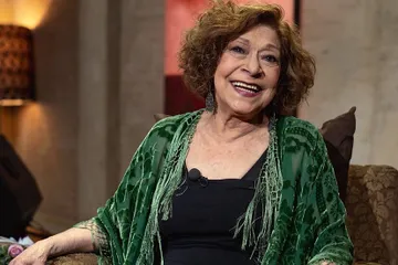 Cristina Pacheco Suspende Programa “Conversando” por Motivos de Salud
