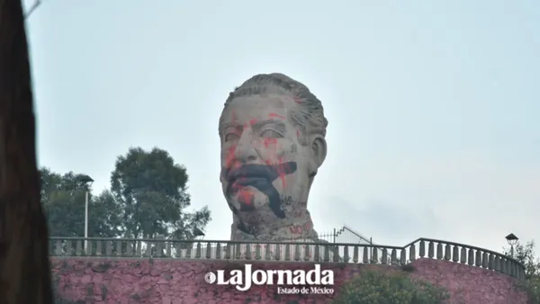 UAEMéx: No se pueden evaluar daños en cabeza de López Mateos; artistas dicen fue iconoclasia