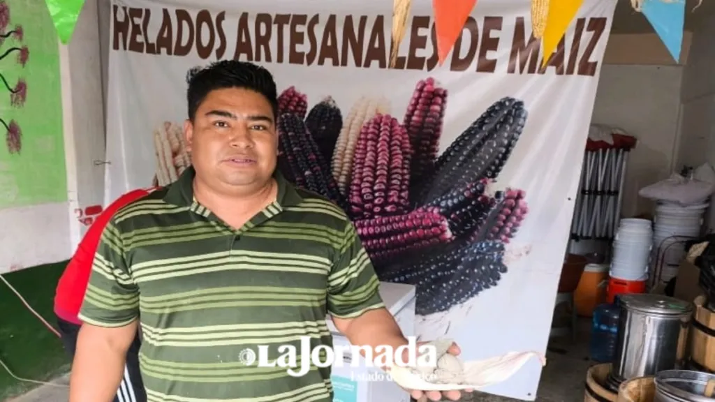 Familia de Chimalhuacán rescata sabores prehispánicos en sus nieves