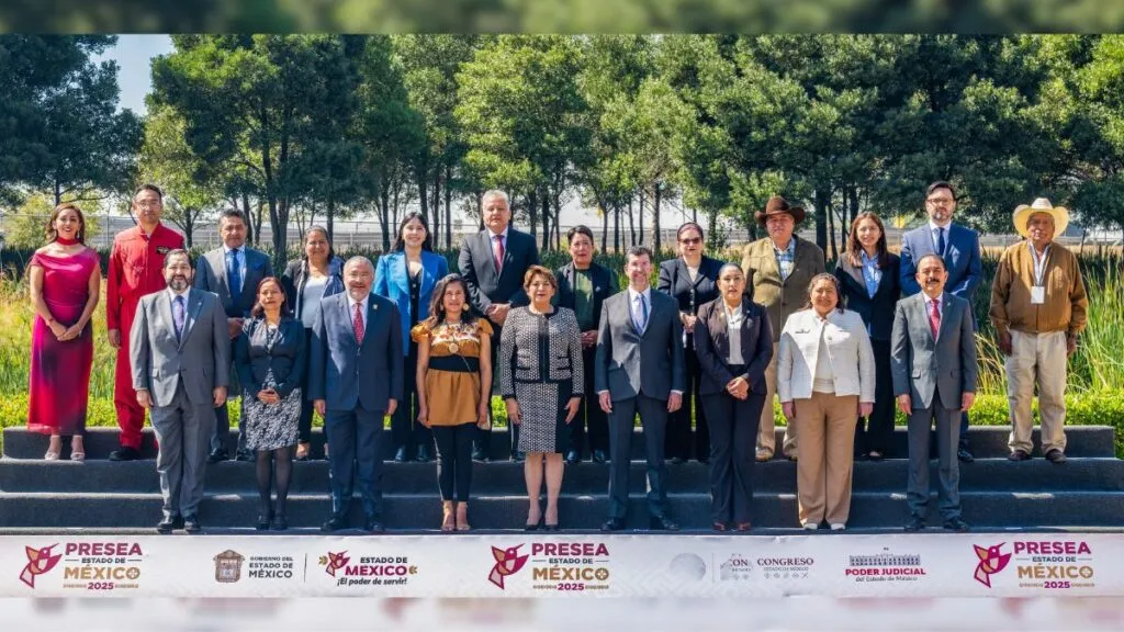 Delfina Gómez entrega Presea Edomex 2025 en Texcoco