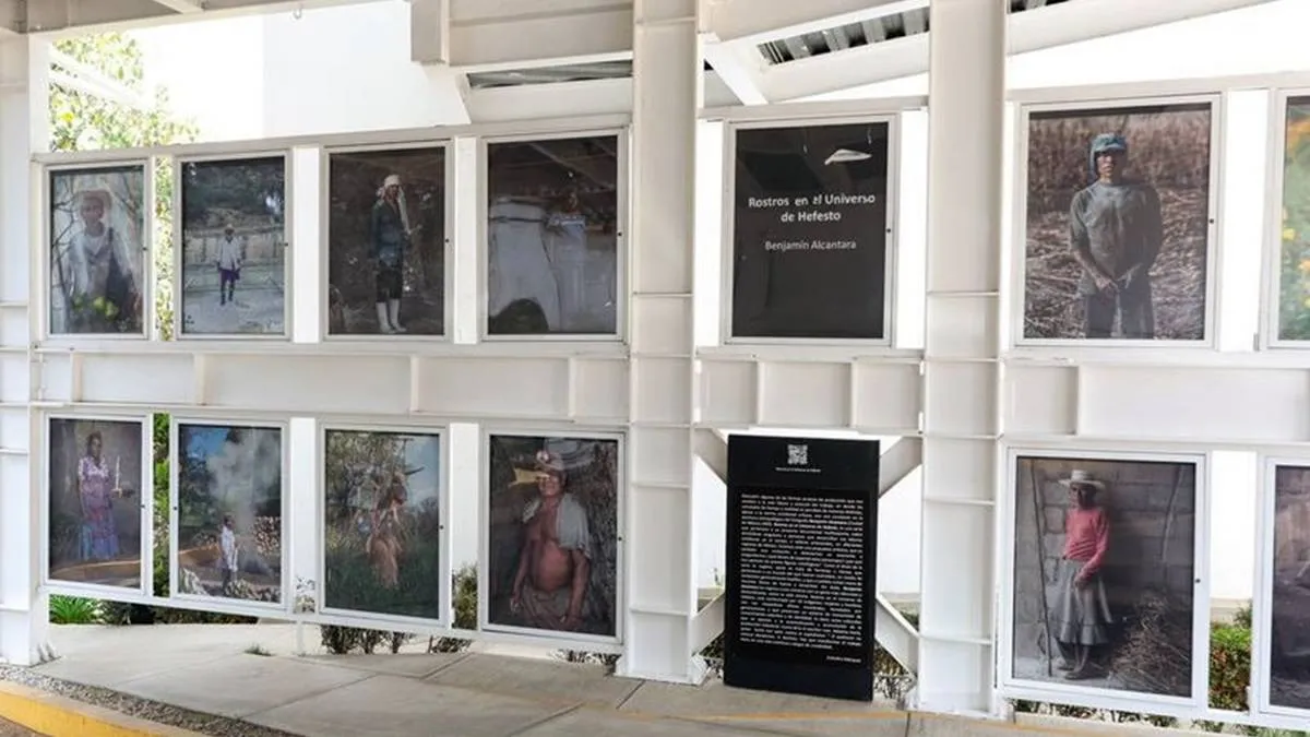 UAEMéx realiza exposición de rostros y oficios ancestrales de México