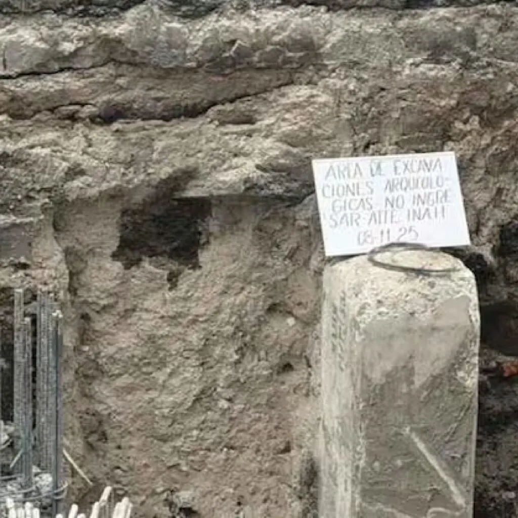 [FOTOS] CDMX tiene nueva zona arqueológica tras hallazgo del INAH en Calzada Flotante, corredor peatonal al Metro Chabacano