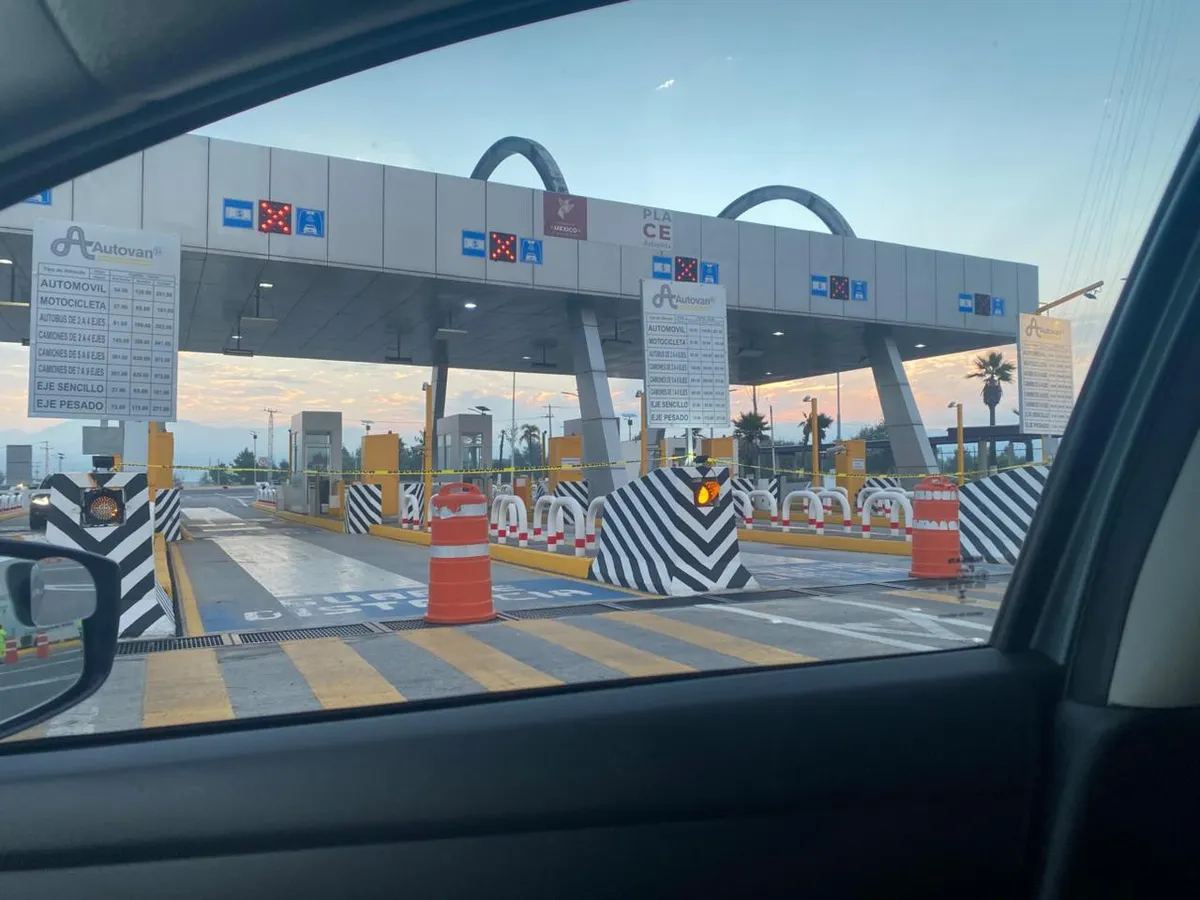 Cierre total en la Toluca-Naucalpan, recomiendan evitar la zona