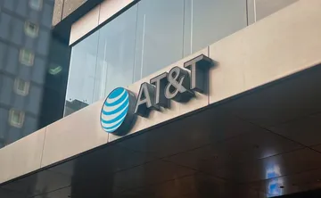 Grupo Televisa y Fintech adquieren el negocio móvil de AT&T en México