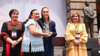 Incremento al salario de los docentes: Claudia Sheinbaum confirma aumento del 9 por ciento para el magisterio nacional.