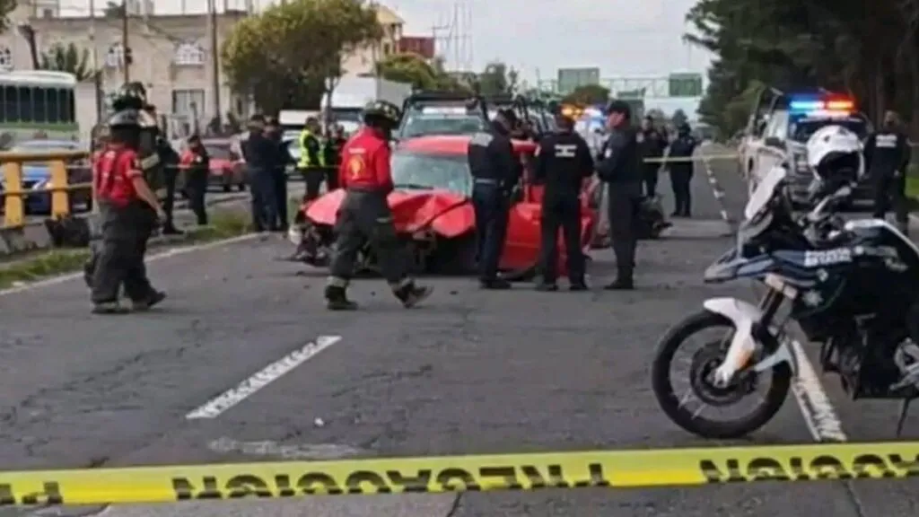 Policía de Jilotepec fallece tras accidente en la Toluca-Atlacomulco, su cuerpo salió proyectado