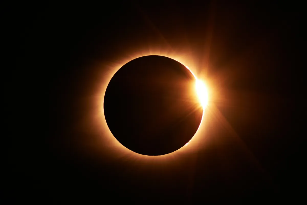 Eclipse solar anular en Edomex: Sigue la transmisión en vivo