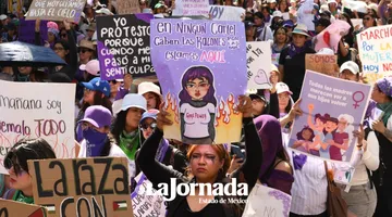 8M Toluca: “No más culpa, no más miedo, no más silencio”, protestan