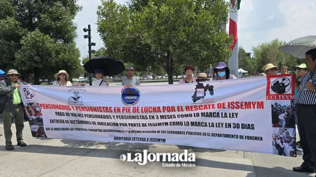 Pensionados denuncian retraso de pago por parte del ISSEMyM