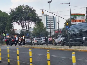 Operativo en el Mercado Juárez desata enfrentamientos en Toluca