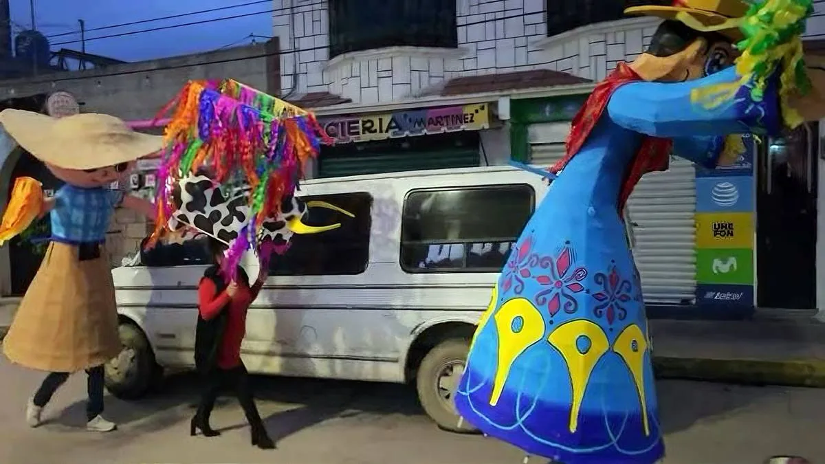 Las mojigangas: el otro rostro de la pirotecnia mexiquense