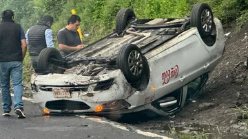 Volcadura genera caos vial en la México-Toluca rumbo a la CDMX