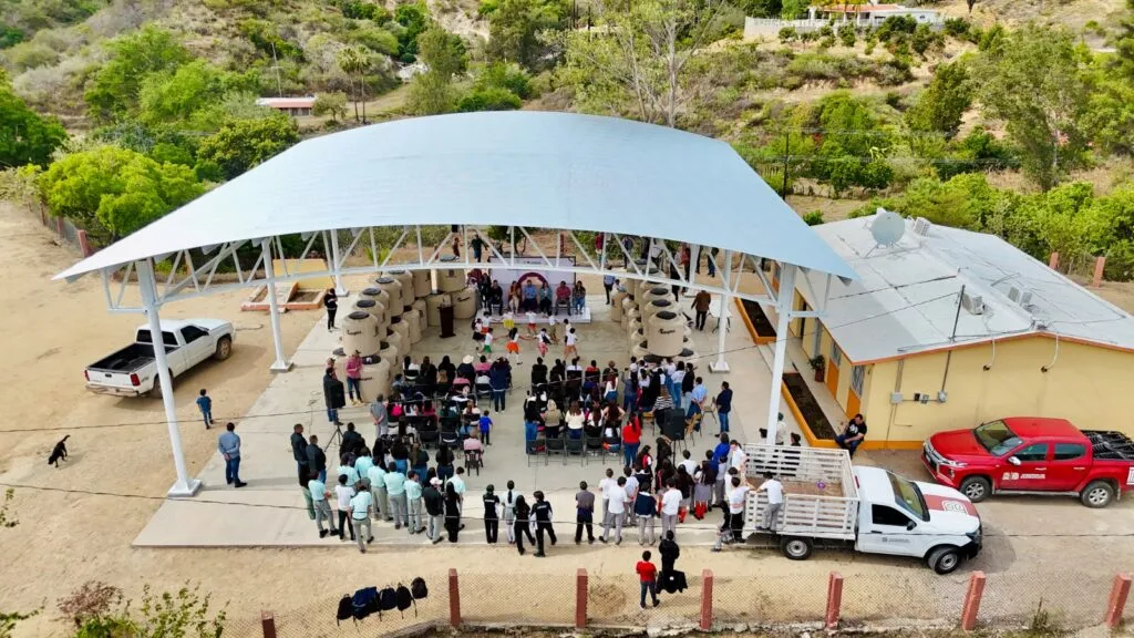 José Paz López impulsa programas sociales para fortalecer las comunidades de Badiraguato en 2026