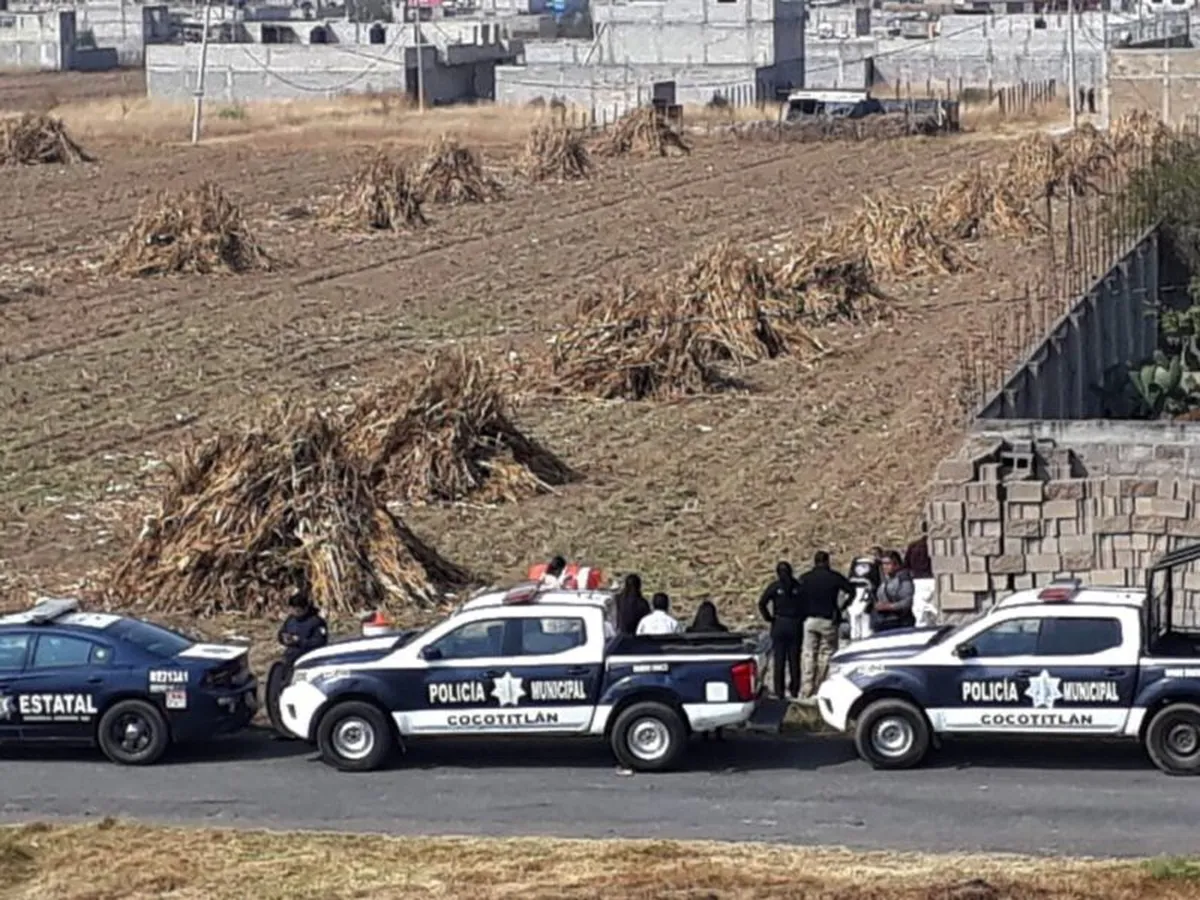 Localizan a dos hombres ejecutados cerca de la carretera Chalco