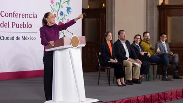 La CFE promete cobertura eléctrica de 99.9% para 2028 con más de 45 mil obras e inversión de 21 mil millones de pesos para beneficiar a miles de comunidades.