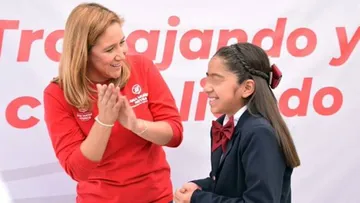 San Mateo Atenco: Entregan 3 mil becas de excelencia