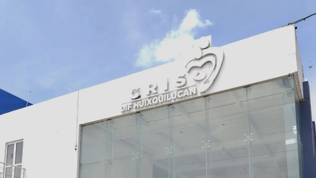 Huixquilucan otorga más de 13 mil servicios de salud para personas con discapacidad