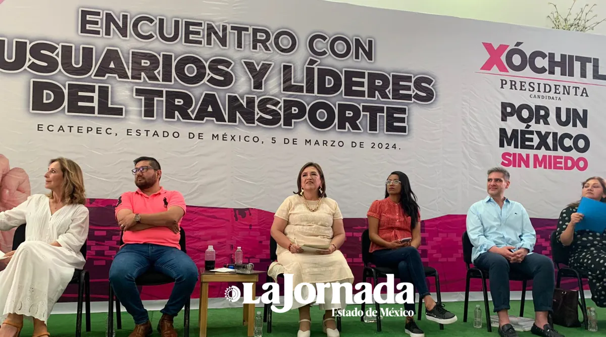 Ecatepec: Xóchitl Gálvez se reúne con transportistas y usuarios