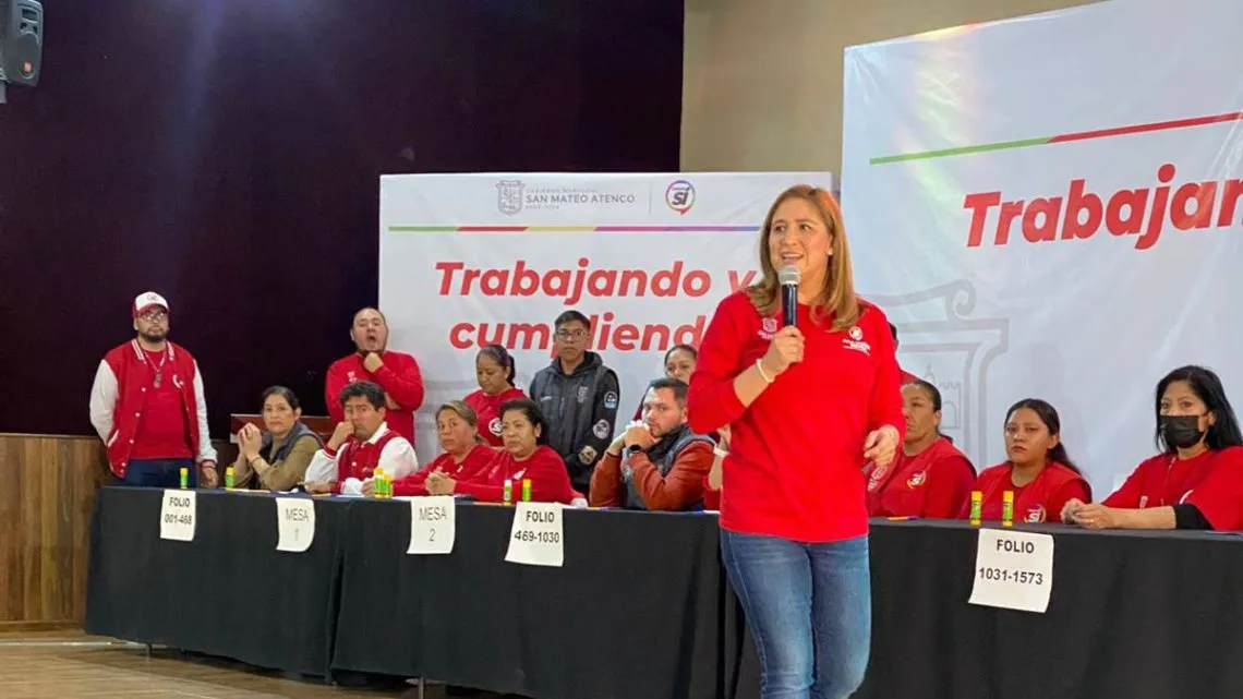 San Mateo Atenco: Entregan 3 mil becas de excelencia