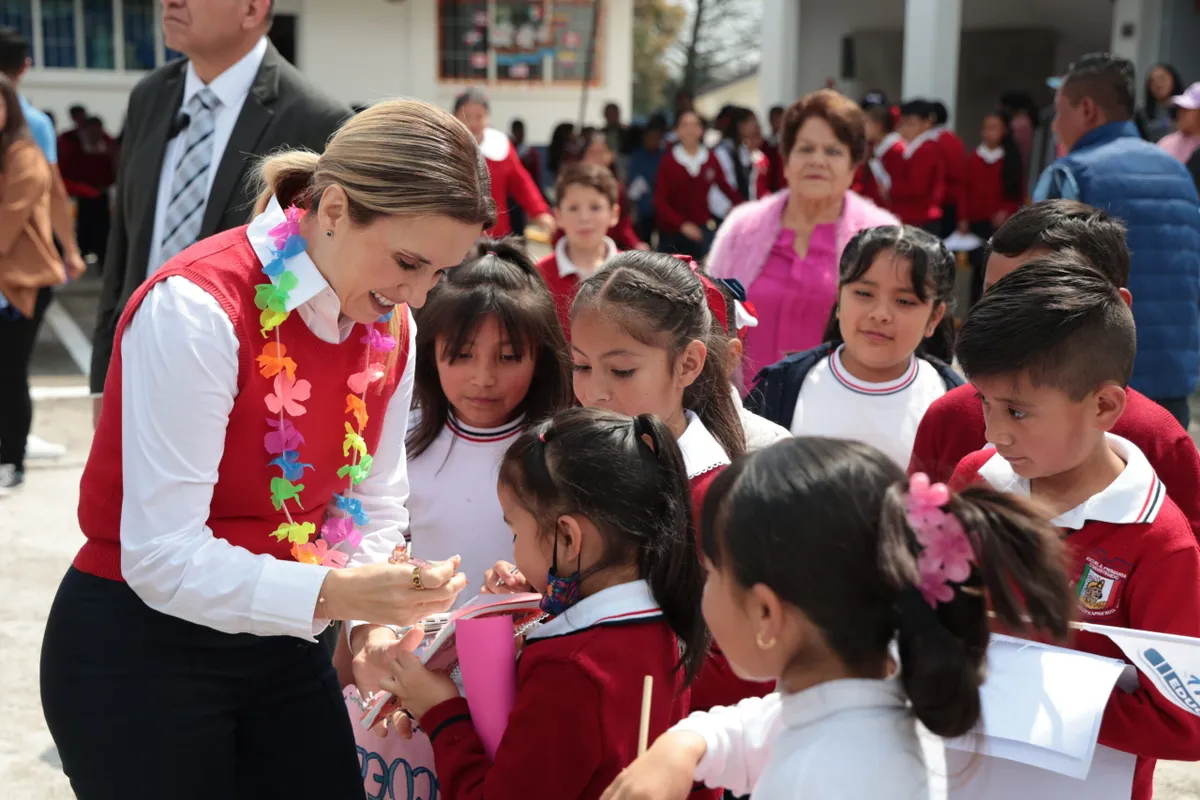 Avanza segunda etapa de “acción por la educación” para impulsar la formación de estudiantes en Huixquilucan