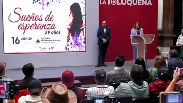 Cumplirán Rocío Pegueros y Ricardo Moreno su celebración de 15 años a adolescentes toluqueñas