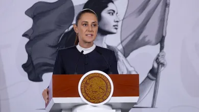 Somos México tendrá que modificar su nombre, emblema y elementos gráficos tras la resolución avalada por Sheinbaum.