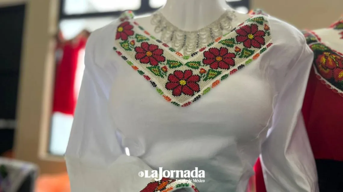Cinthia Benito, artesana de chaquira que fusiona herencias