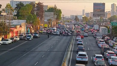 Se recomienda a los conductores tomar precauciones y planificar su viaje con tiempo.