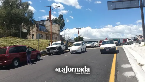 Liberan autopistas México-Querétaro y México-Pachuca tras bloqueos