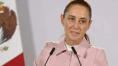 El embajador Ronald Johnson y el gobernador Mauricio Kuri participaron en el acto de la academia policial en Querétaro.