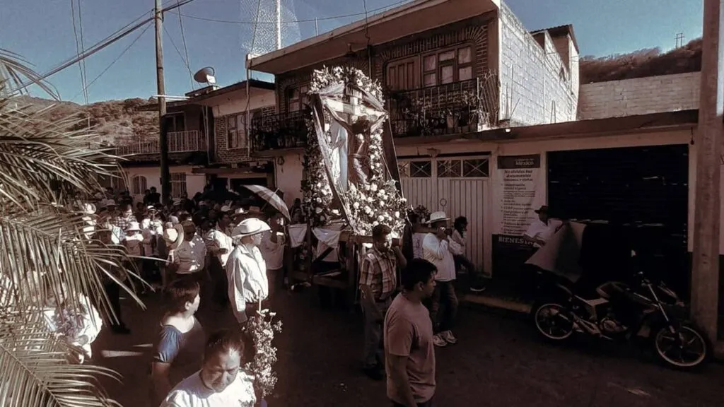 Caminata del Señor del Perdón al Cerro del Aura