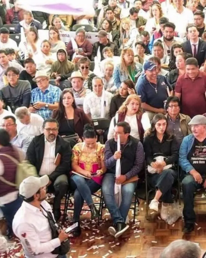 El salto de Loa Rivera: primera fila con Higinio Martínez en Toluca