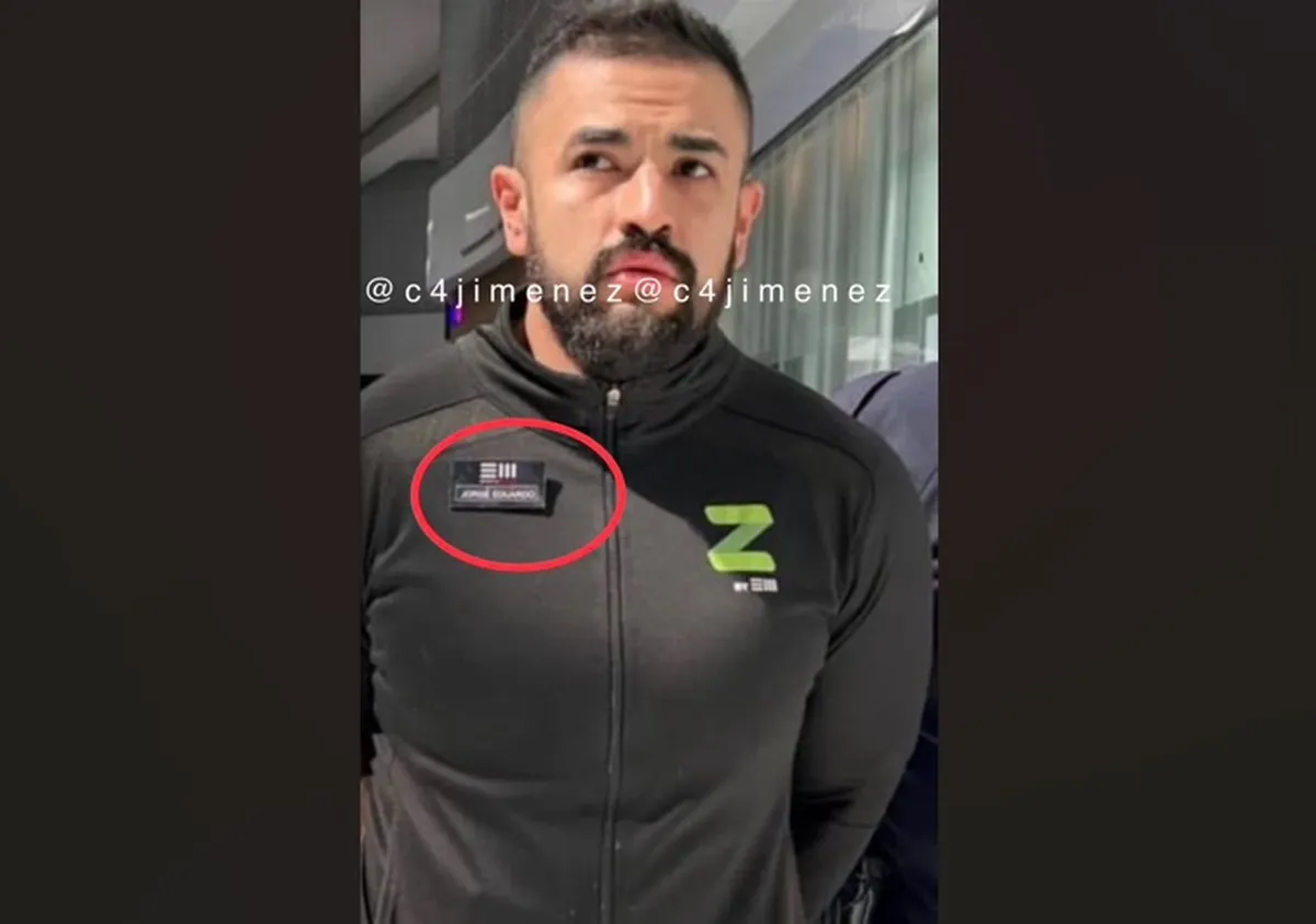 De acuerdo con la información, dicho sujeto de nombre Jorge Núñez, tras ser aprendido por agentes de la Fiscalía General de Justicia del Estado de México (FGJEM) en las instalaciones de dicho gimnasio, confesó el hecho. Foto: Captura