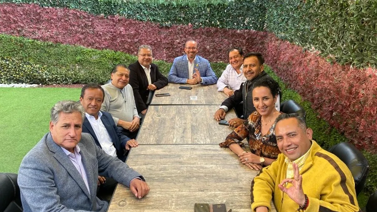 PRD y PT se reencuentran; el último buscaría sumar al PRD a la 4T