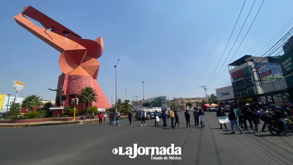 Denuncian presuntas extorsiones de las que son victimas por parte "El Melvin", un recluso del penal Neza Bordo.