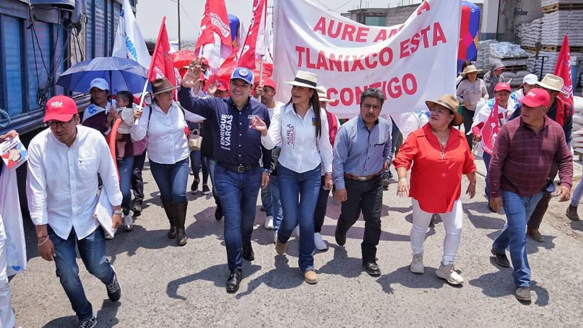 Enrique Vargas se reúne con productores agrícolas de Tenango del Valle