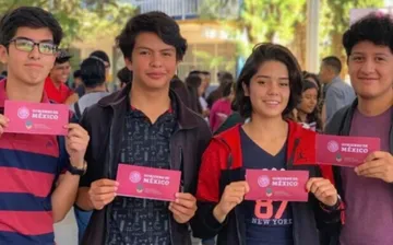 La mayoría de Jóvenes construyendo el futuro fueron contratados por sus tutores: Delfina Gómez