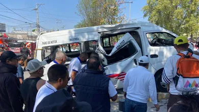 El saldo fue de siete pasajeros heridos, quienes no sufrieron heridas graves pero sí requirieron atención médica en el lugar.