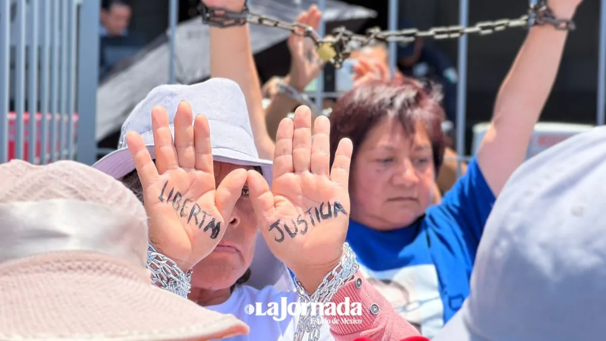 Plantón de familiares de presos hasta último día del sexenio; siguen sin respuesta