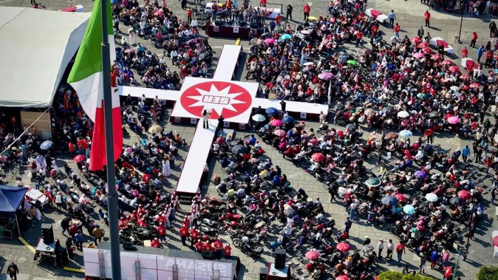 Susana Estrada, rompe prototipos en Primer Informe de Actividades Legislativas en Neza