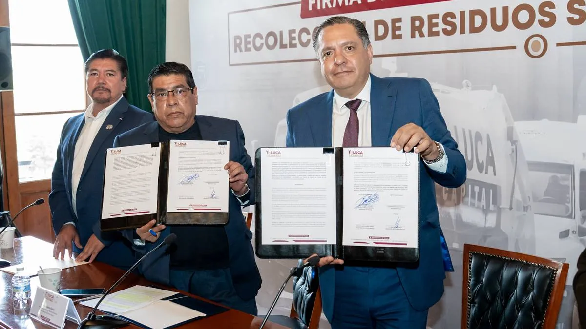 Ricardo Moreno firma convenio con Central de Abastos y anuncia alumbrado renovado