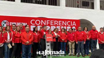 Cristina Ruiz nueva dirigente priista en Edomex