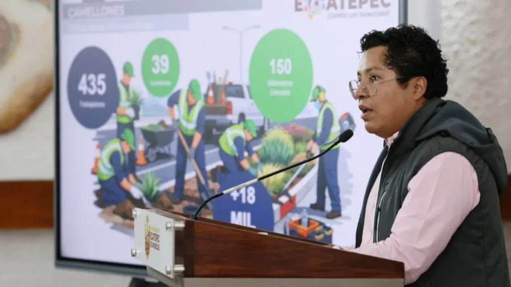 Ecatepec repavimenta 157 kilómetros de vialidades en lo que va del año
