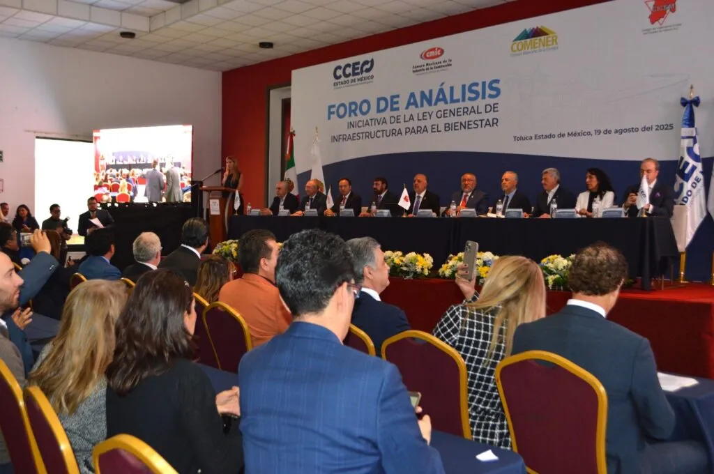Foro de la Ley General de infraestructura para el bienestar, impulsa el diálogo entre sectores público y privado