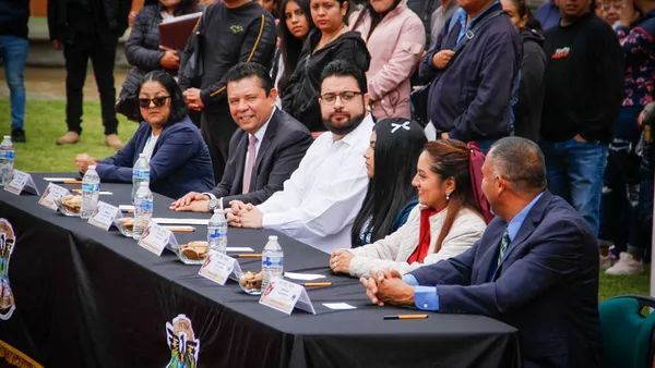 Somos un gobierno que prioriza la educación: Asegura alcalde Isaac Montoya en regreso a clases