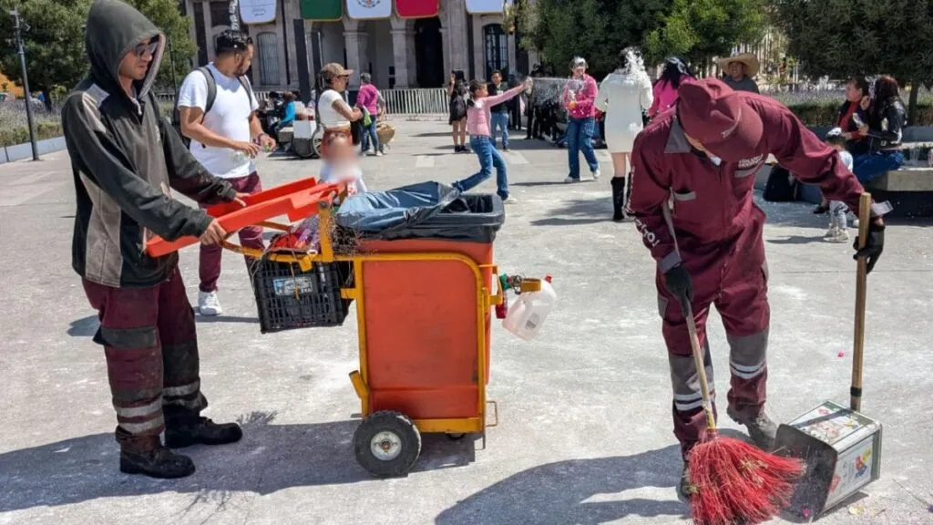 Toluca recolecta 13 toneladas de basura tras Fiestas Patrias