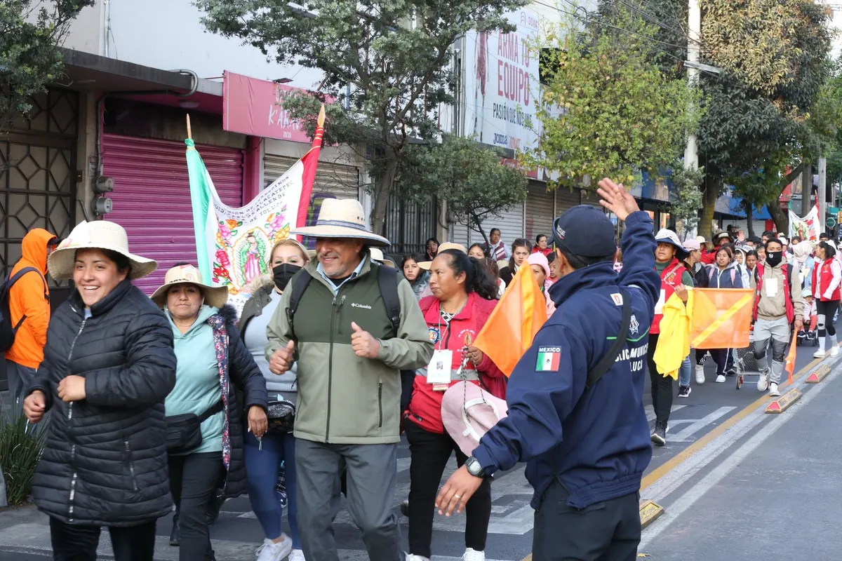 Estas restricciones obedecen al arranque del recorrido de los contingentes que se dirigen hacia la Ciudad de México.