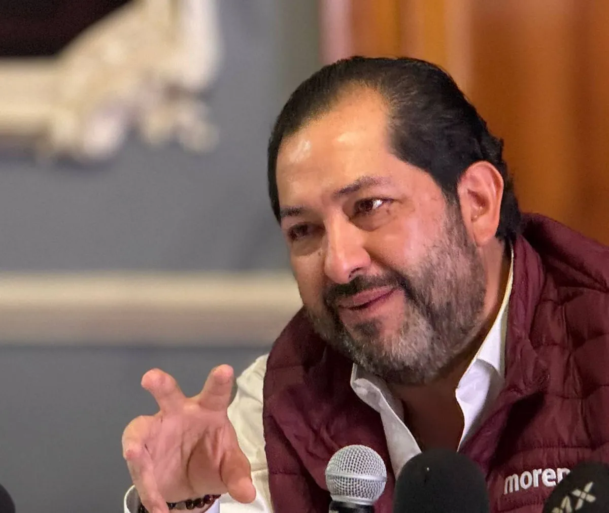 Paco Vázquez sí busca la coordinación de Morena
