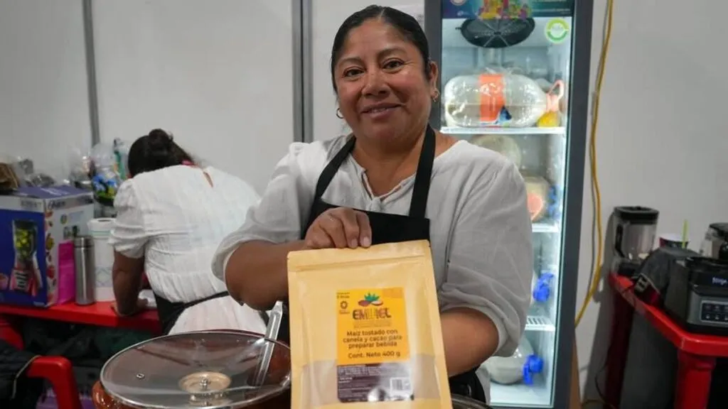 Feria Nacional de la Cultura Rural reúne a 800 artesanos en Chapingo