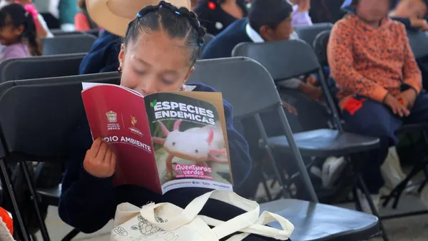Escuelas de Almoloya de Juárez recibirán cuadernillos “Aventuras Verdes”